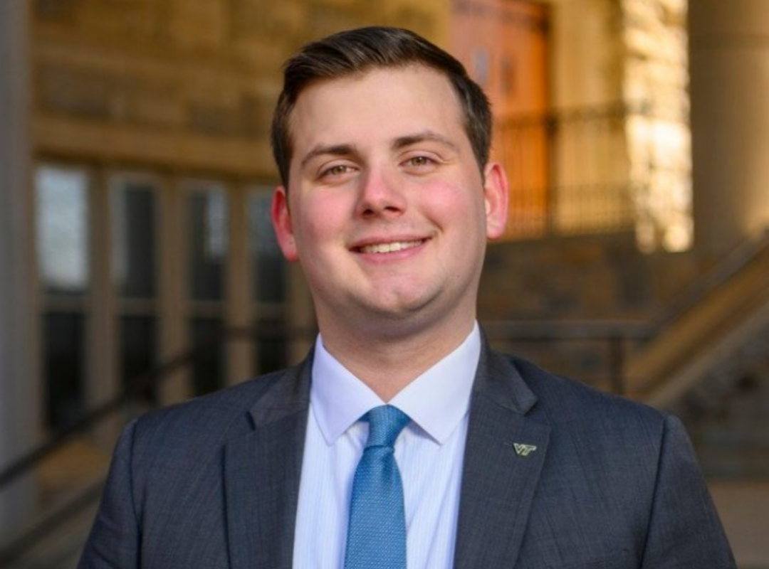 Grant Bommer Headshot